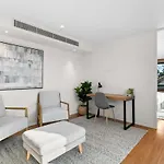 Impeccable 3-Bed Home Near The Beach