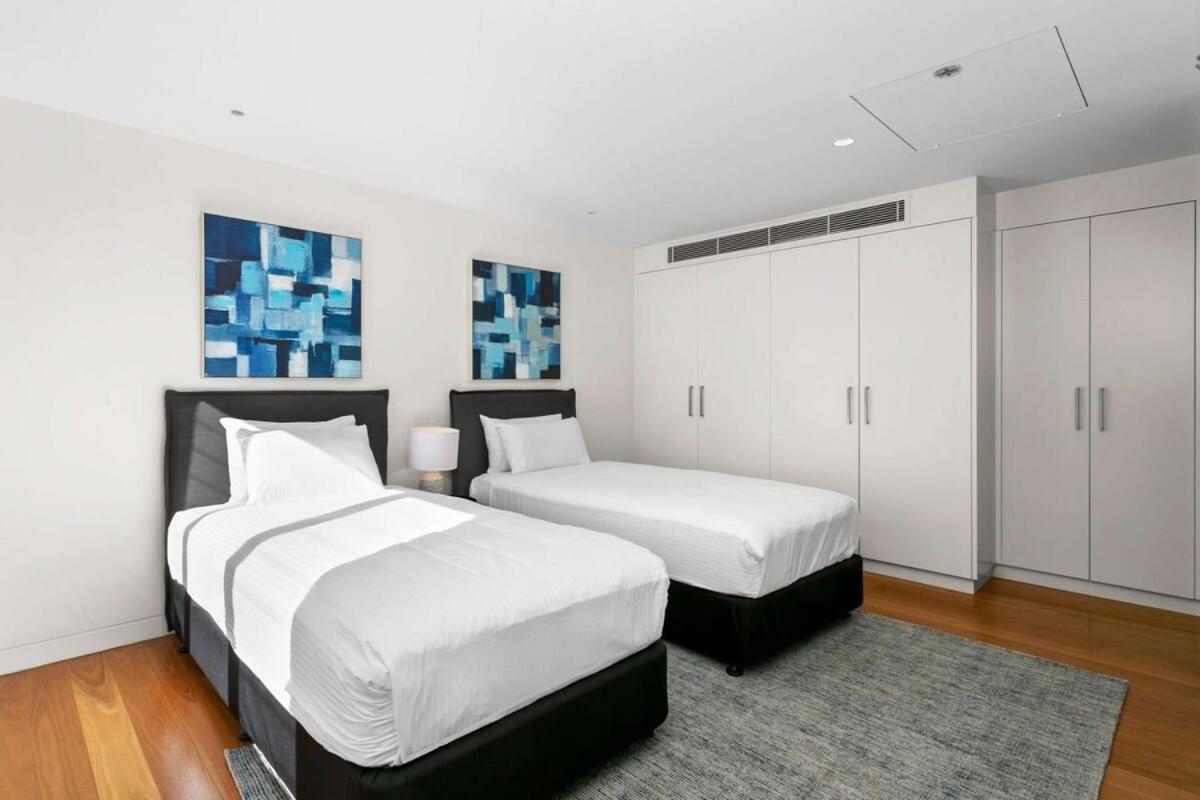 Impeccable 3-bed Near The Sydney